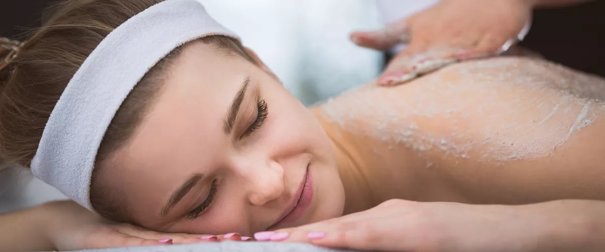 Какой скраб лучше: соляной или сахарный? Какой скраб лучше: соляной или сахарный?